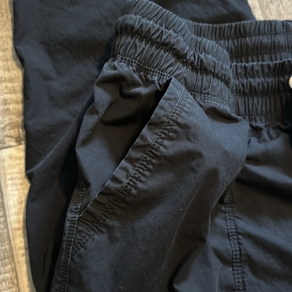 CALVIN KLEIN PERFORMANCE Capri pants-size M - Picture 4 of 14